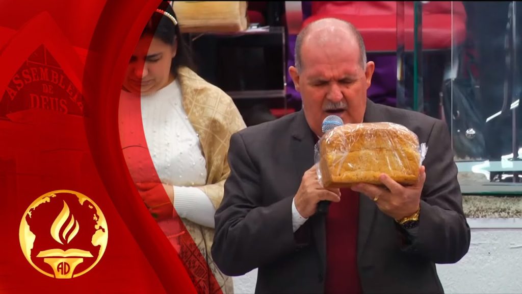 Culto de Santa Ceia na AD Camboriú